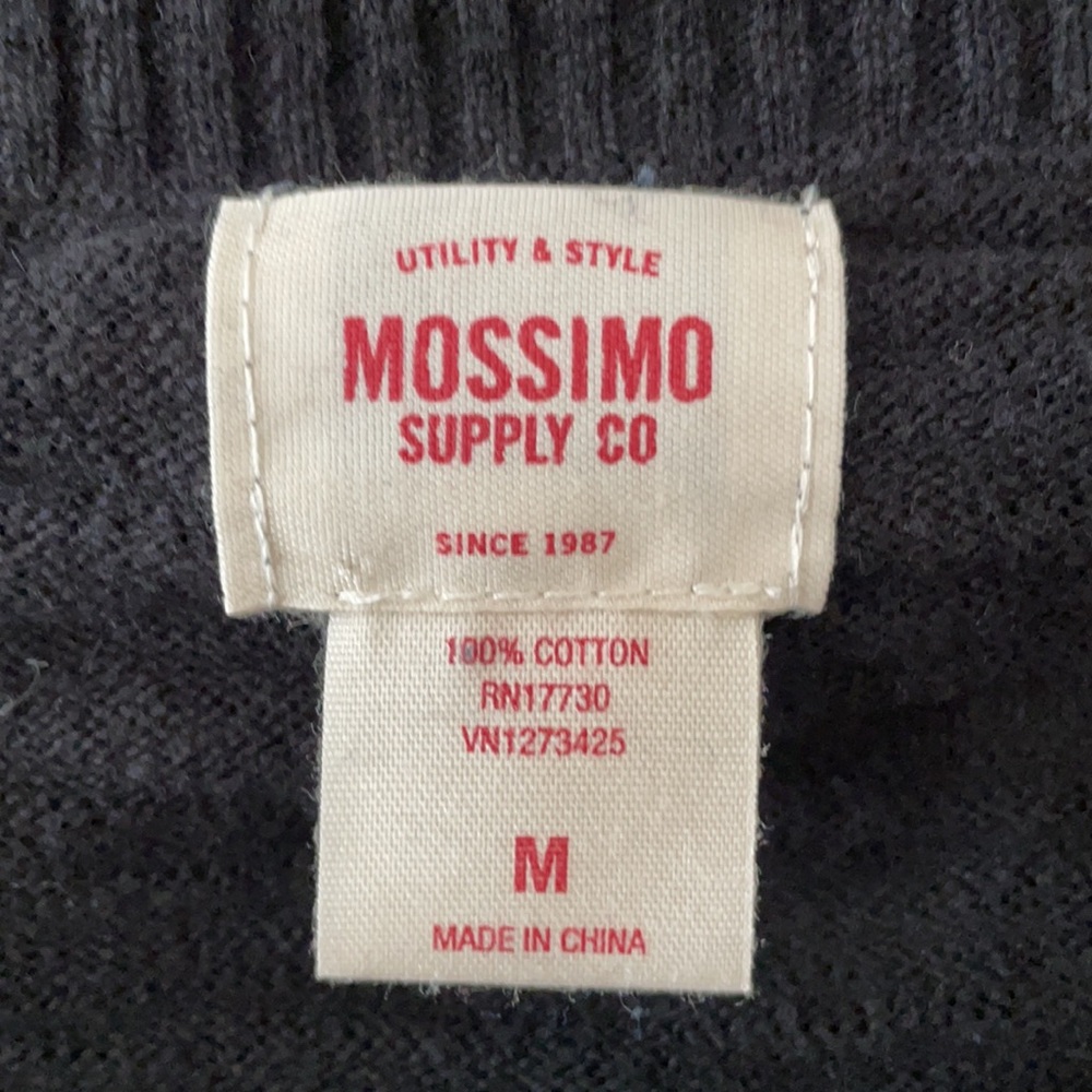 Mossimo Sweater - Picture 3 of 4